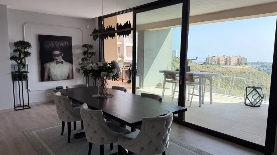 Apartamento de 4 dormitorios en La Quinta, Spain No. 728 № 11