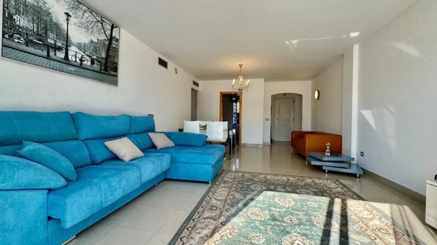 Apartamento de 2 dormitorios en Cortes (San Pedro De Alcantara), Spain No. 479 № 9