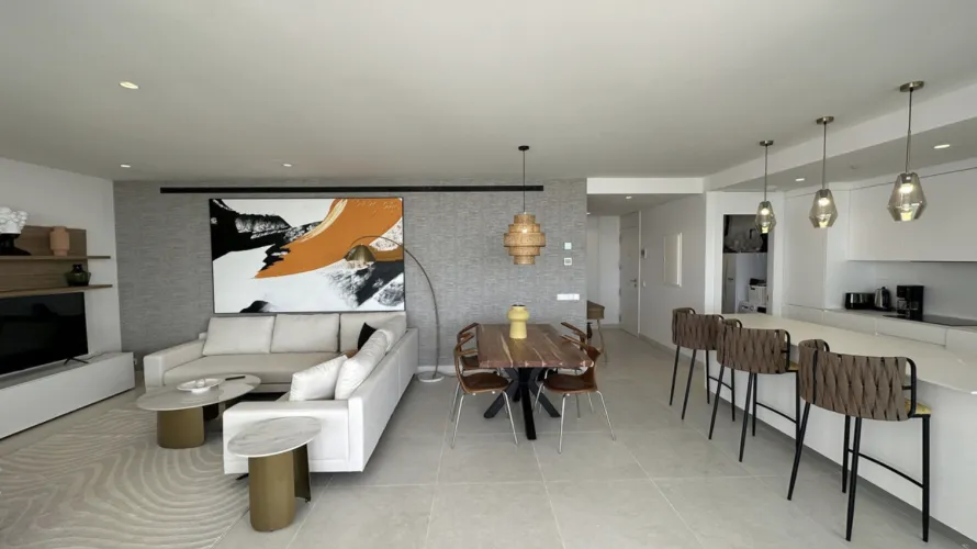 Apartamento de 2 dormitorios en Benalmádena, Spain No. 768 № 10