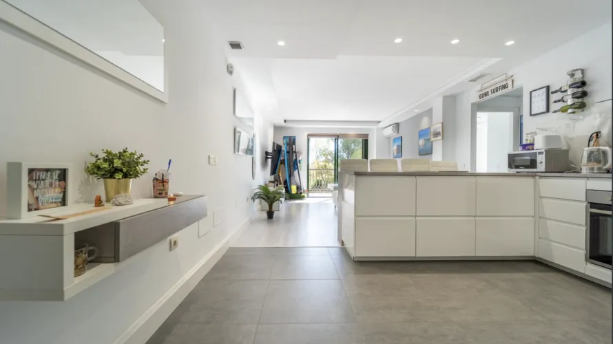 Apartamento de 2 dormitorios en Fuengirola, Spain No. 441 № 9