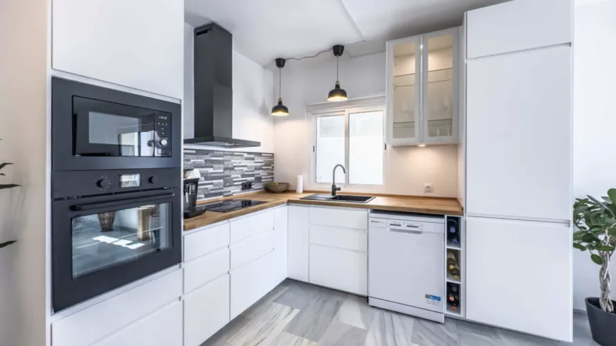 Apartamento de 2 dormitorios en Mijas Costa, Spain No. 633 № 1