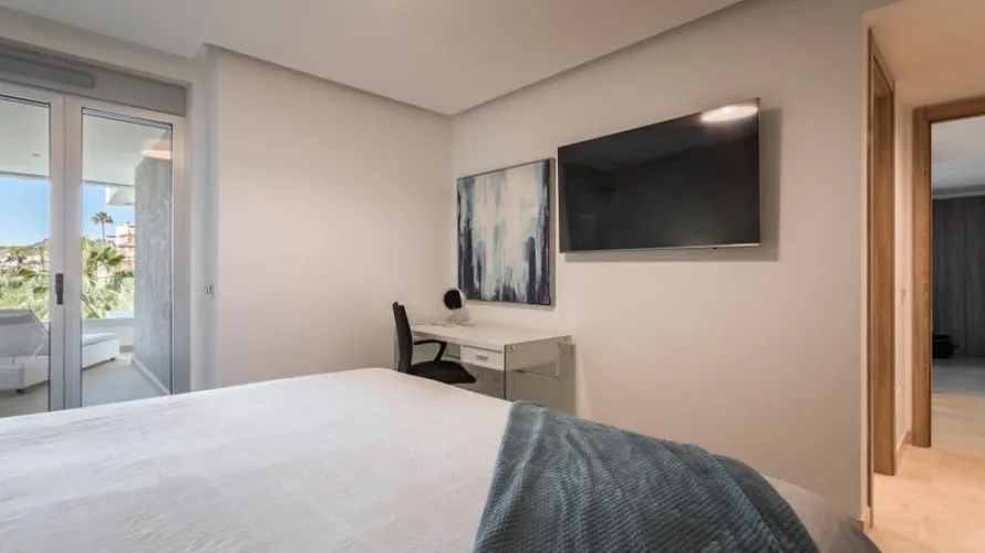 Apartamento de 3 dormitorios en Benahavís, Spain No. 674 № 15