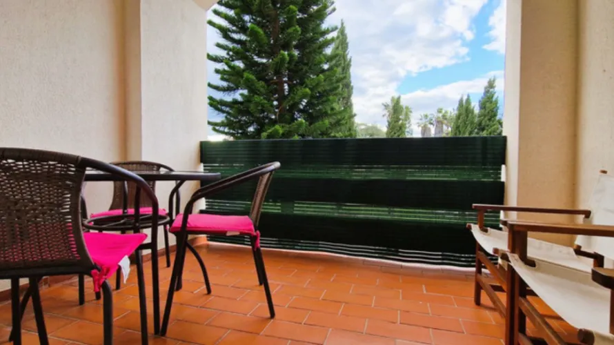 Apartamento de 2 dormitorios en Cortes (San Pedro De Alcantara), Spain No. 652 № 18