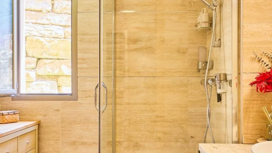 Apartamento de 3 dormitorios en Benahavís, Spain No. 673 № 23