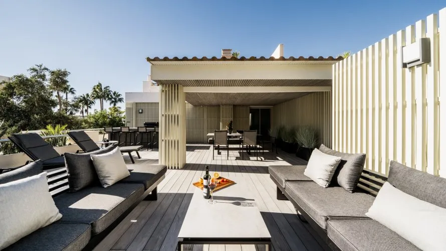 Apartamento de 2 dormitorios en Marbella, Spain No. 176 № 3