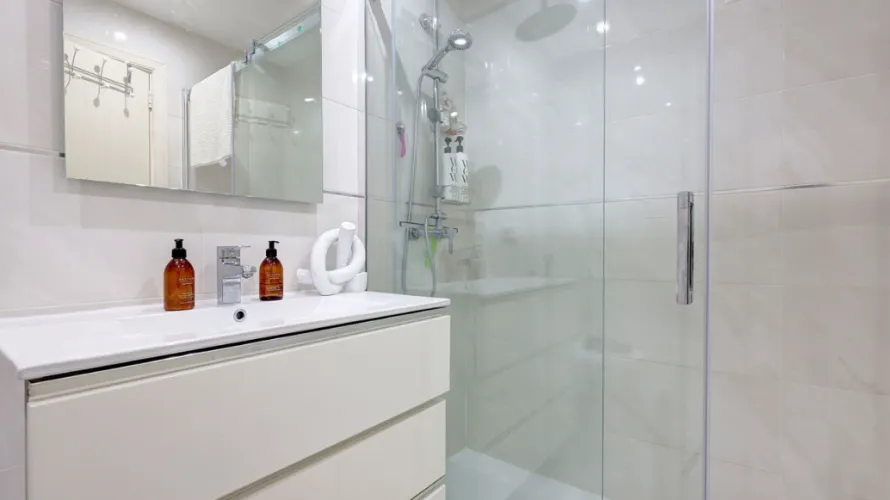 Apartamento de 2 dormitorios en Mijas Costa, Spain No. 758 № 10