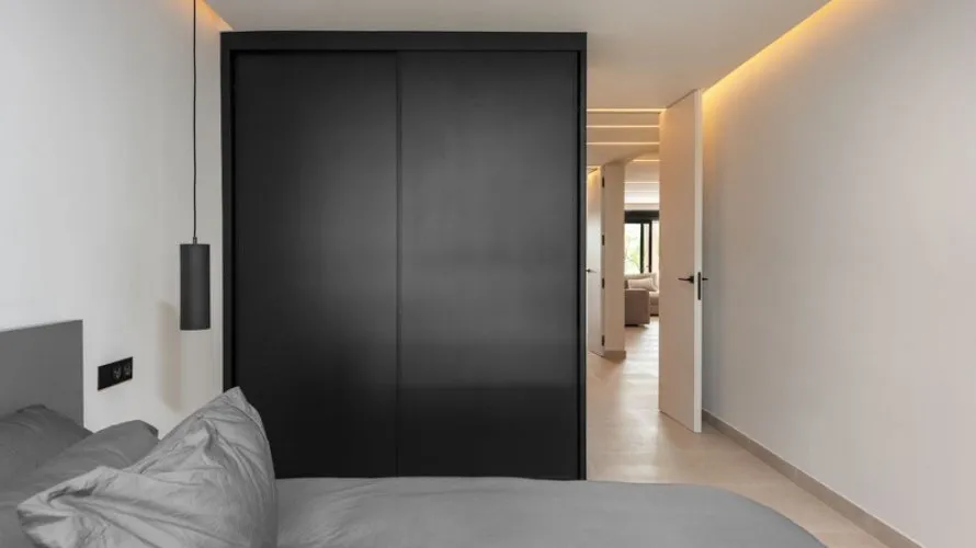 Apartamento de 3 dormitorios en Marbella, Spain No. 268 № 18