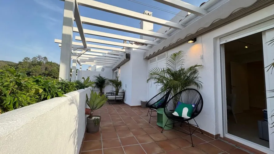 Dúplex de 1 dormitorio en Benahavís, Spain No. 773 № 11