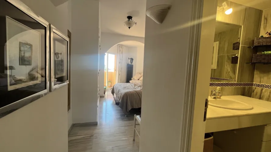 Dúplex de 3 dormitorios en Mijas Costa, Spain No. 636 № 7