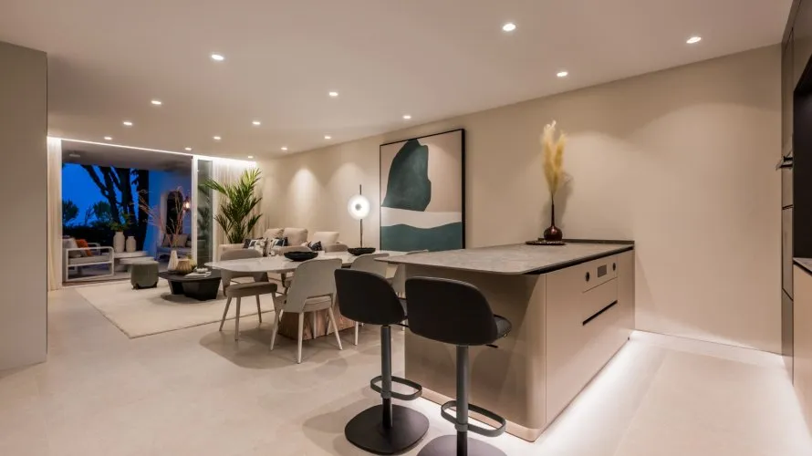 Apartamento de 3 dormitorios en Estepona, Spain No. 487 № 17