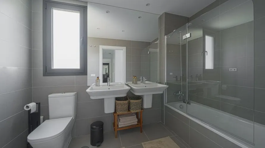 Apartamento de 3 dormitorios en Marbella, Spain No. 182 № 13