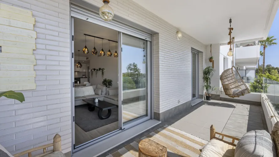 Apartamento de 3 dormitorios en Nueva Andalucía, Spain No. 602 № 14