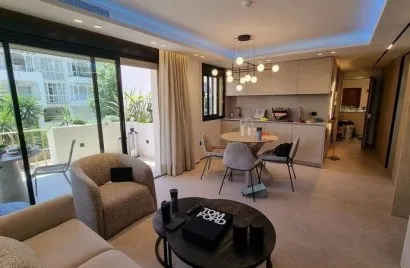 Apartamento de 2 dormitorios en Nueva Andalucía, Spain No. 796