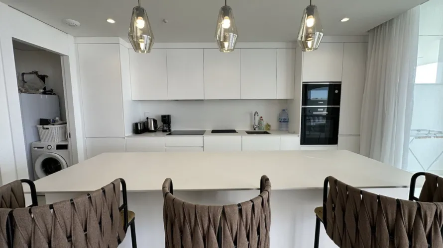 Apartamento de 2 dormitorios en Benalmádena, Spain No. 768 № 8