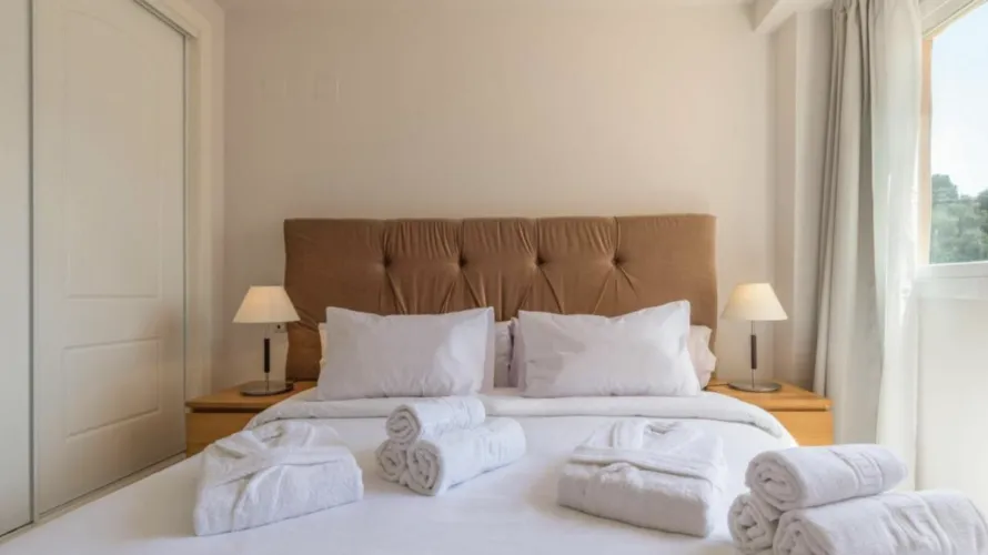 Apartamento de 2 dormitorios en Marbella, Spain No. 489 № 5