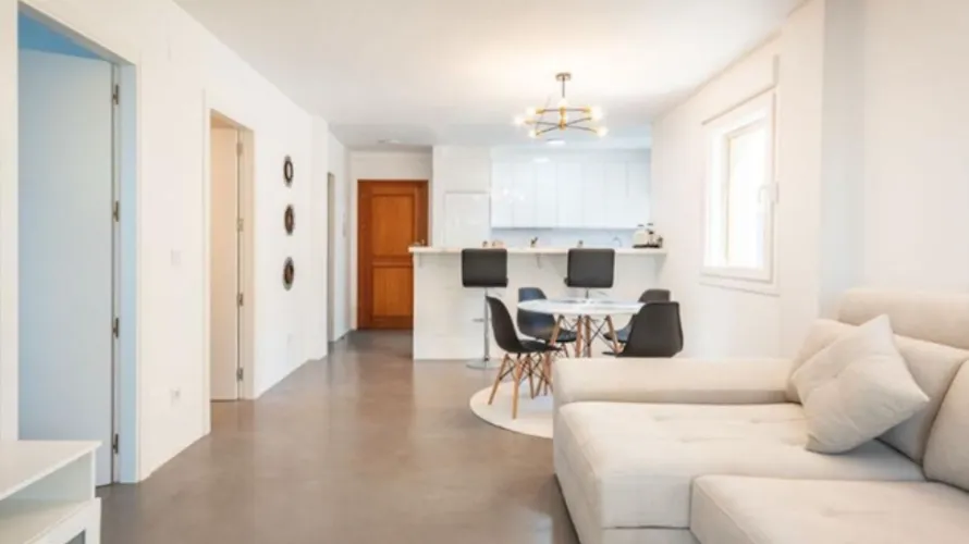 Apartamento de 2 dormitorios en Nueva Andalucía, Spain No. 619 № 5