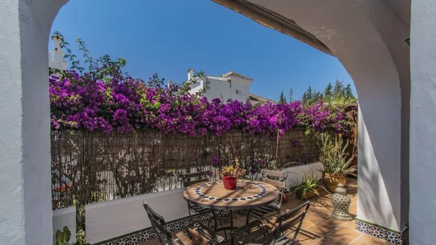 Apartamento de 3 dormitorios en Nueva Andalucía, Spain No. 592 № 8