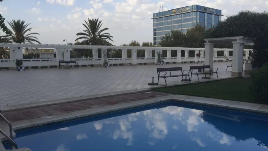 Dúplex de 2 dormitorios en Marbella, Spain No. 612 № 3