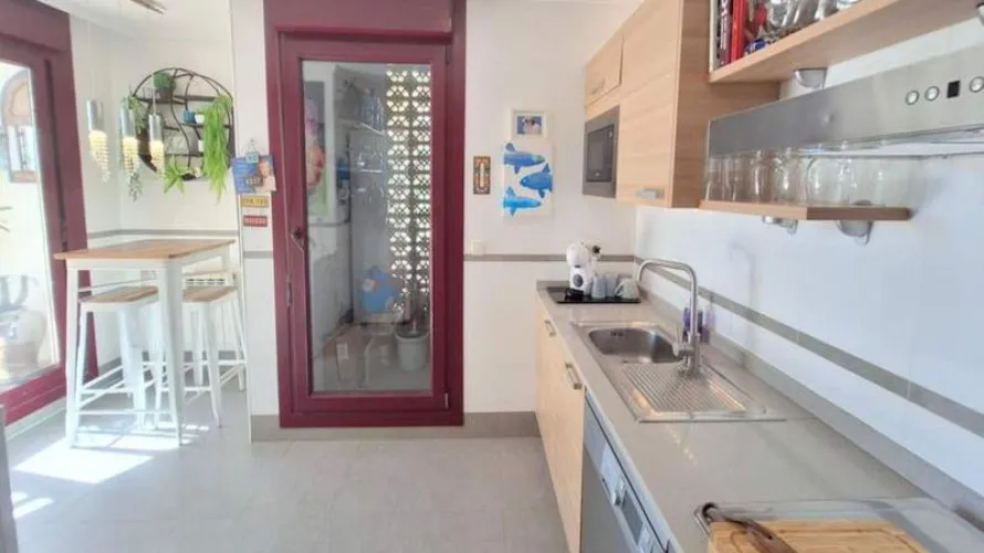 Apartamento de 3 dormitorios en Casares, Spain No. 551 № 20