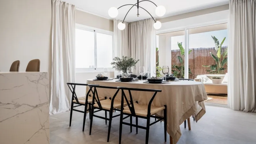 Apartamento de 4 dormitorios en Nueva Andalucía, Spain No. 228 № 10