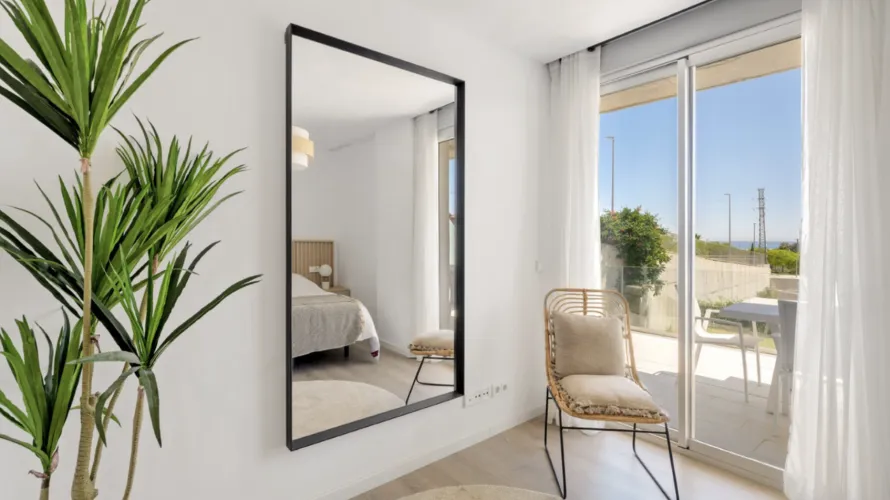 Apartamento de 3 dormitorios en Estepona, Spain No. 713 № 6