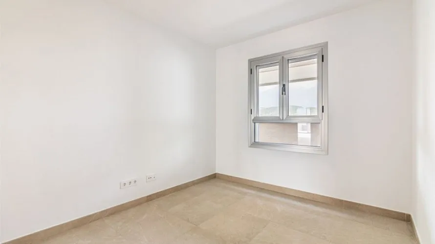 Ático de 2 dormitorios en Estepona, Spain No. 638 № 19