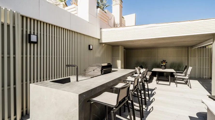 Apartamento de 2 dormitorios en Marbella, Spain No. 176 № 4