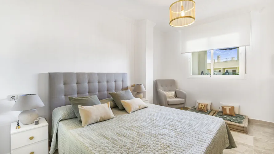 Apartamento de 1 dormitorio en Nueva Andalucía, Spain No. 519 № 12
