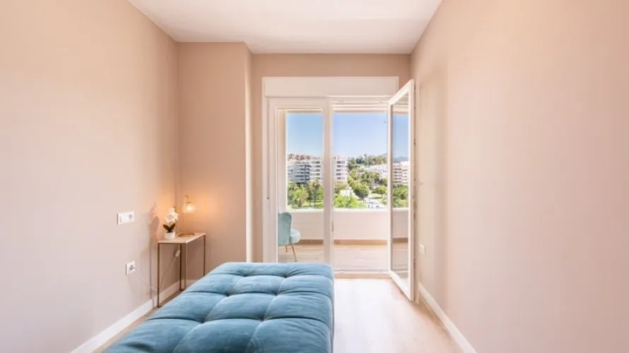 Apartamento de 3 dormitorios en Nueva Andalucía, Spain No. 722 № 15