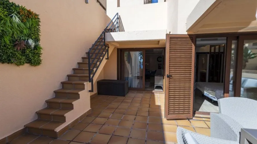 Ático de 1 dormitorio en Estepona, Spain No. 524 № 5