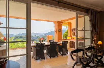 Apartamento de 2 dormitorios en La Quinta, Spain No. 761