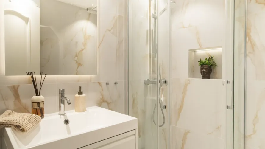 Apartamento de 2 dormitorios en Nueva Andalucía, Spain No. 785 № 2