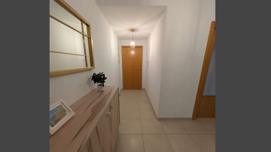 Apartamento de 3 dormitorios en Nueva Andalucía, Spain No. 628 № 27