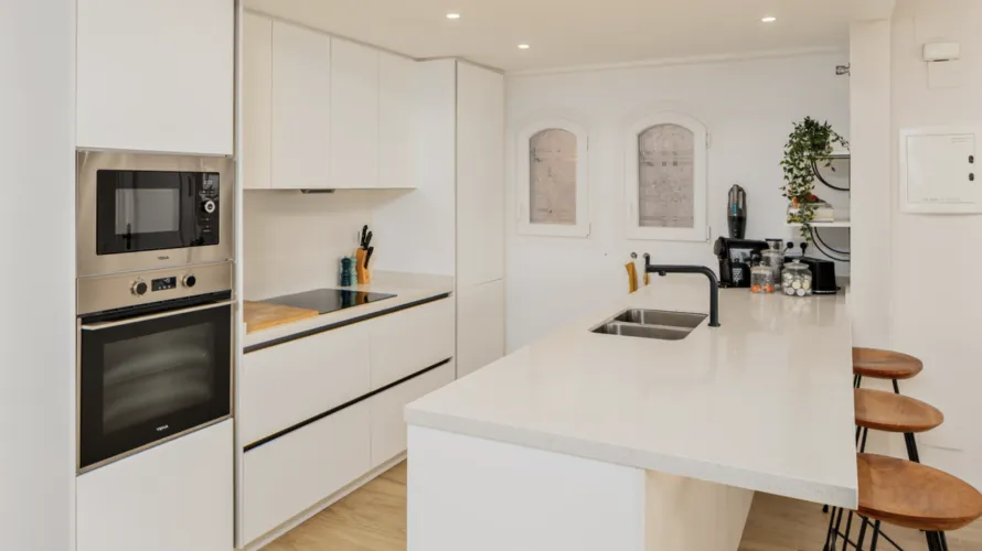 Apartamento de 3 dormitorios en Estepona, Spain No. 792 № 7