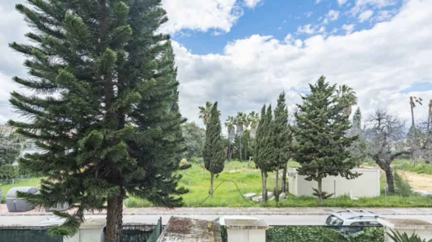 Apartamento de 2 dormitorios en Cortes (San Pedro De Alcantara), Spain No. 605 № 12