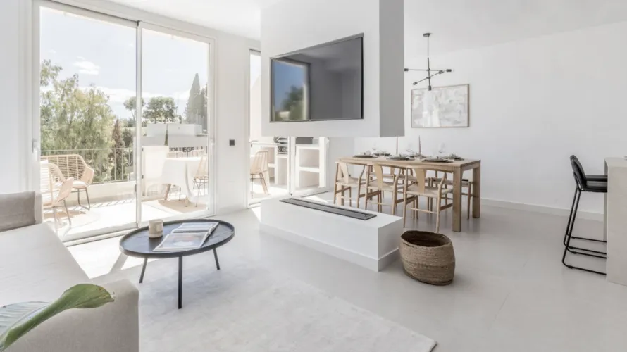 Ático de 3 dormitorios en Marbella, Spain No. 482 № 3