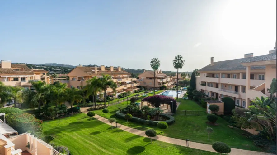 Dúplex de 2 dormitorios en Marbella, Spain No. 753 № 19