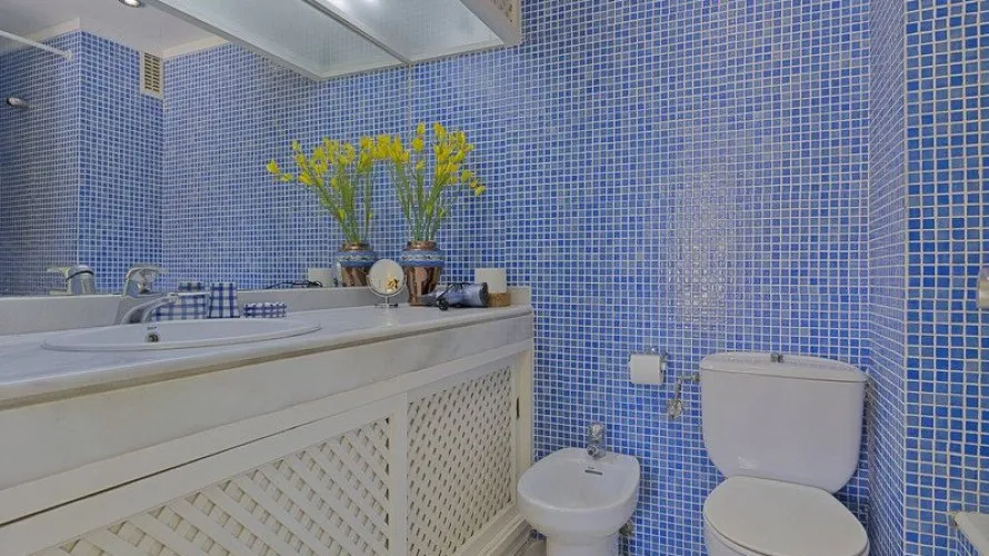 Apartamento de 2 dormitorios en Benalmádena, Spain No. 532 № 4