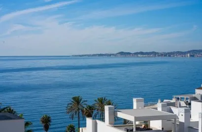 Apartamento de 2 dormitorios en Benalmádena, Spain No. 536