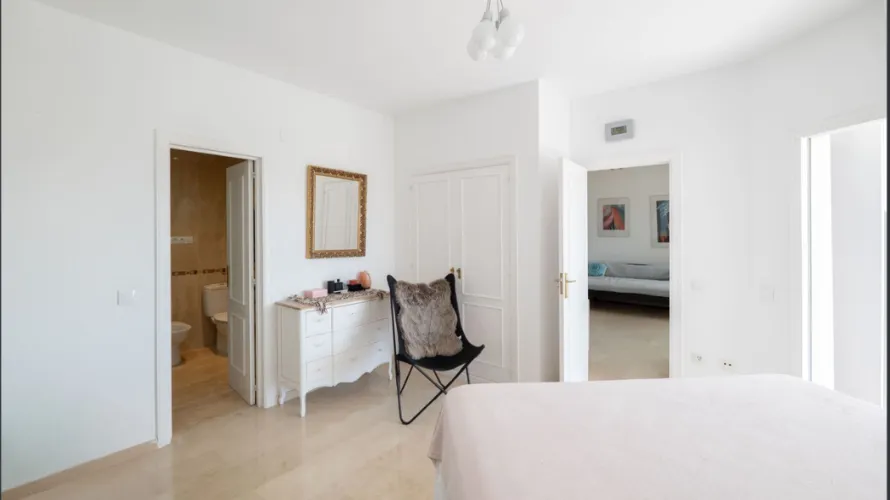 Apartamento de 1 dormitorio en Estepona, Spain No. 749 № 14