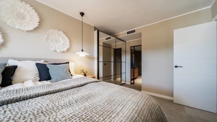 Apartamento de 4 dormitorios en Nueva Andalucía, Spain No. 367 № 5