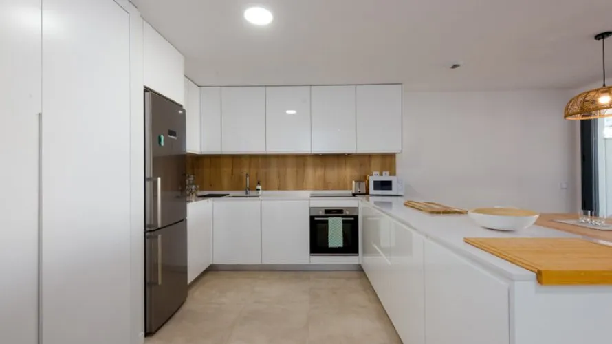 Apartamento de 3 dormitorios en Estepona, Spain No. 291 № 6