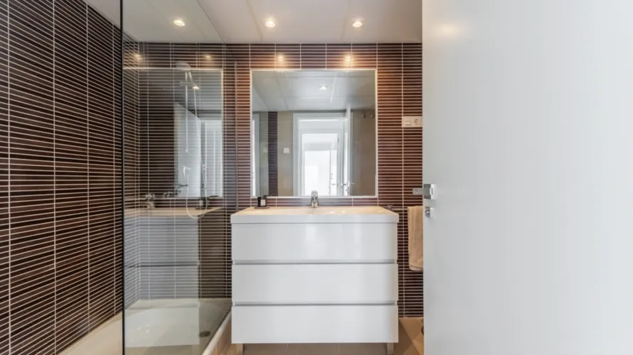 Apartamento de 2 dormitorios en Benahavís, Spain No. 529 № 12