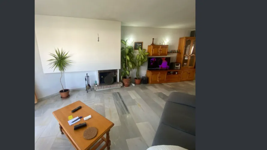 Apartamento de 2 dormitorios en Mijas Costa, Spain No. 755 № 3