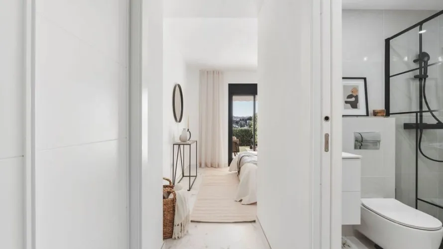 Apartamento de 3 dormitorios en Benahavís, Spain No. 307 № 13