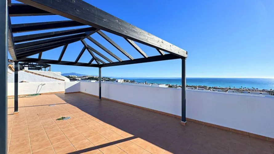 Ático de 3 dormitorios en Casares, Spain No. 579 № 21