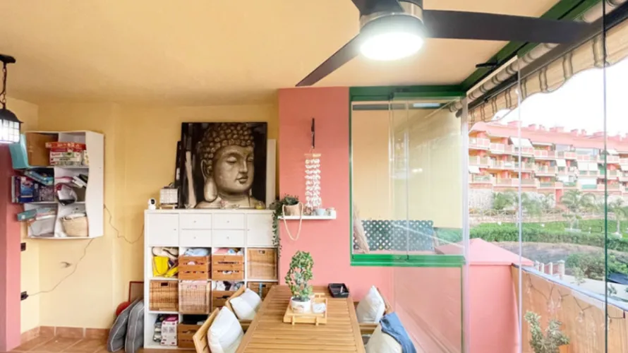 Apartamento de 2 dormitorios en Fuengirola, Spain No. 685 № 11