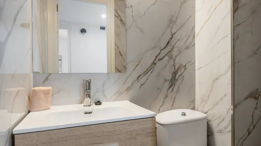 Dúplex de 2 dormitorios en Marbella, Spain No. 691 № 4