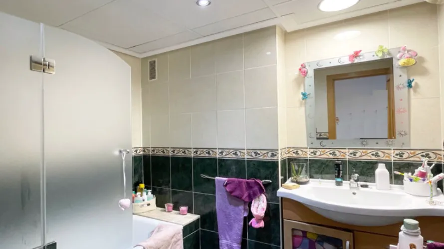 Apartamento de 2 dormitorios en Fuengirola, Spain No. 685 № 16