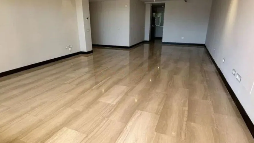 Apartamento de 2 dormitorios en Marbella, Spain No. 614